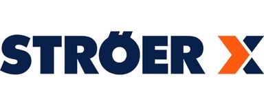 StröerX Logo mit dem Schriftzug 'STRÖER' in dunkelblauer Großschrift und einem orangefarbenen, nach rechts zeigenden Pfeil.